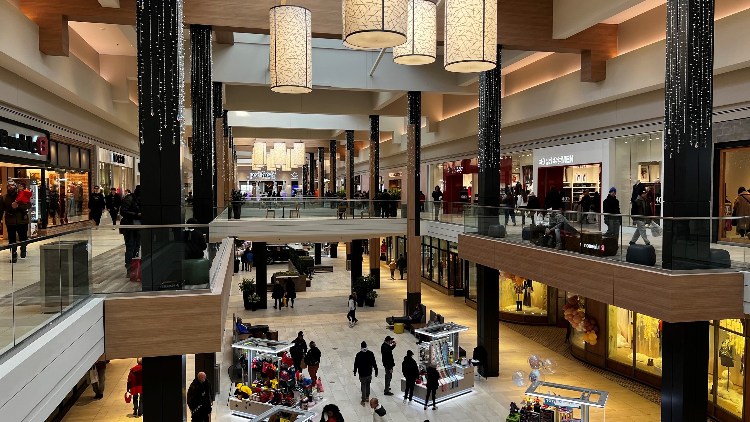 Rosedale Mall Walking Hours
