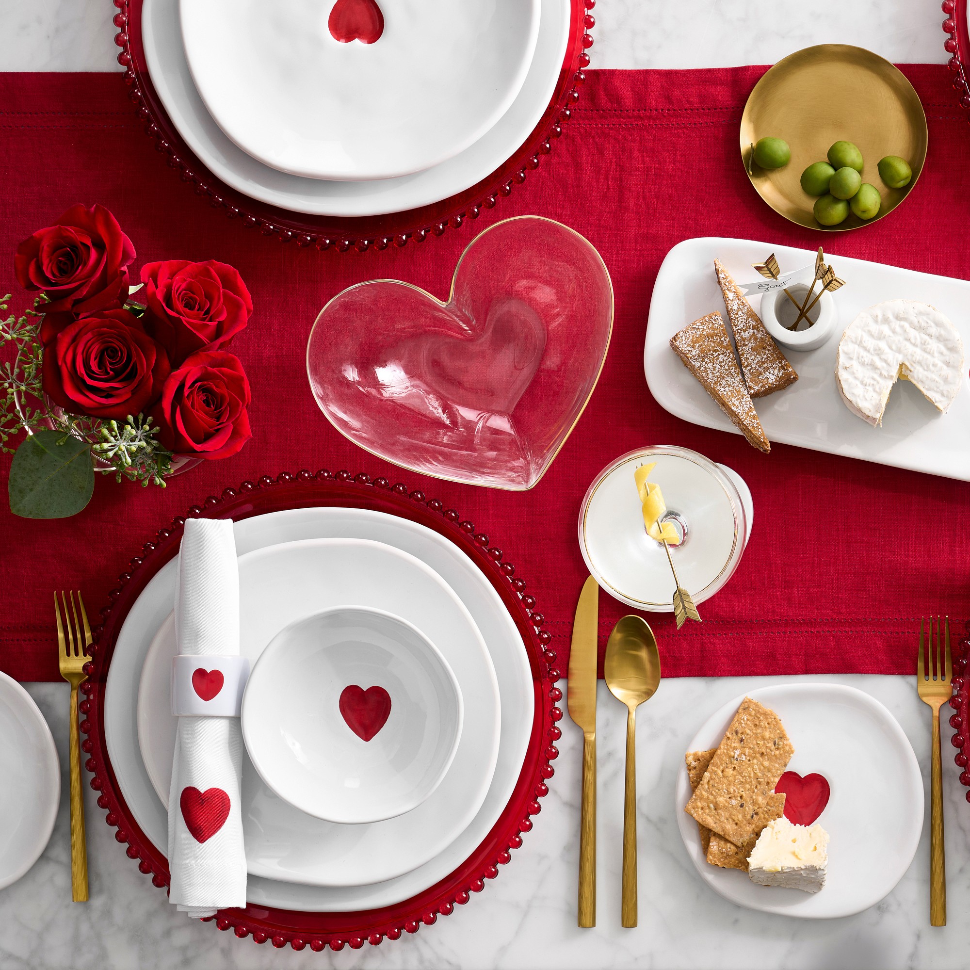 Williams Sonoma Valentine's themed dinnerware
